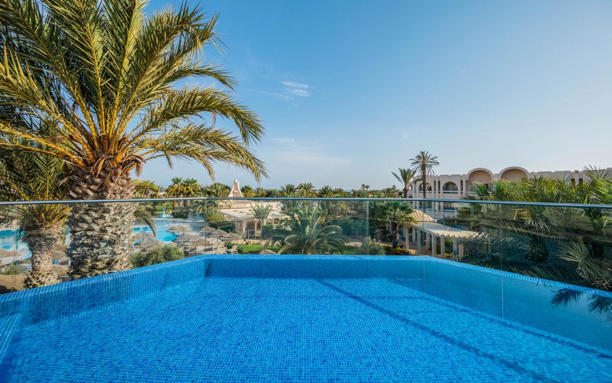 Iberostar Waves Averroes 4*