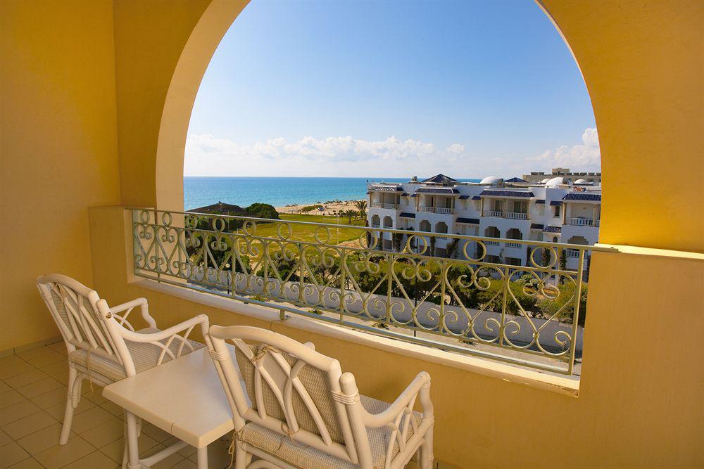 Iberostar Waves Averroes Hotel Hammamet